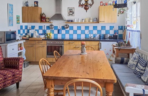 Schleiden Apartamento | With the Eifel National Park on your doorstep, this cozy vacation apartment in Dreiborn welcomes you