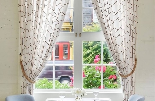 Historic Hill Apartamento | Within Driving Distance of Castle Hill Light! w/ Pool & Parking, and Garden!