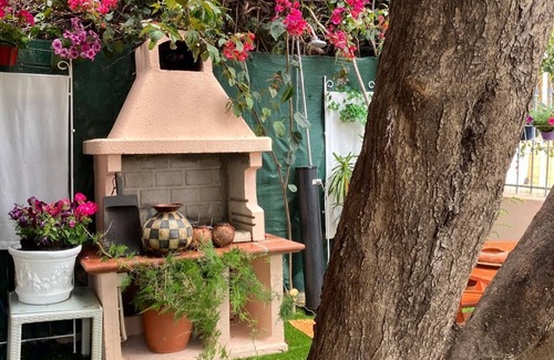 S'oru e Mari Apartamento | Within walking distance of Sant'Andrea beach ( 15 km from Cagliari) with barbecue