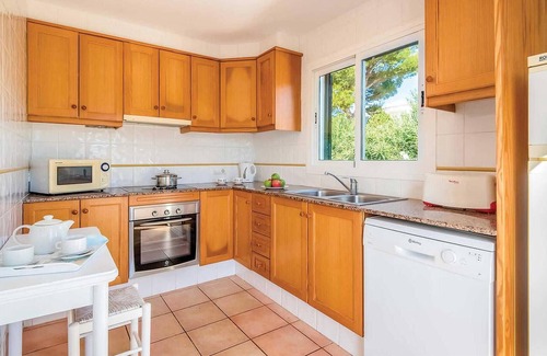 Punta Prima Casa | Within walking distance of the beach and a small selection of restaurants and stores, Villa Cati off