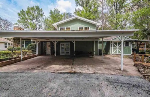 Citrus Springs Casa | Withlacoochee River Chalet Great River View, near Rainbow River