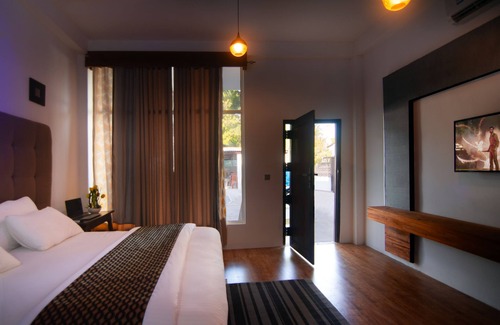 Pottuvil Division 2 Hotel | WM Hotel Arugambay
