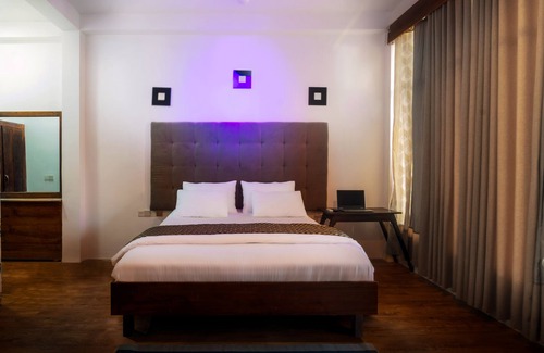 Pottuvil Division 2 Hotel | WM Hotel Arugambay
