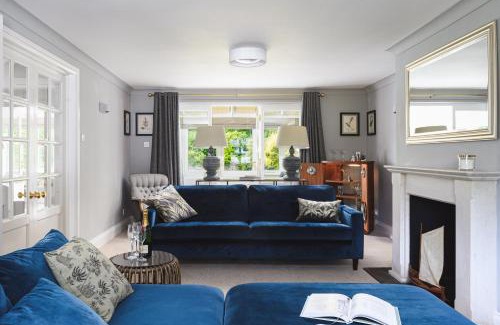 Charlestown Casa | Wobbly Cod