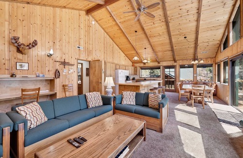Upper Moonridge Casa | Wodehouse #1057