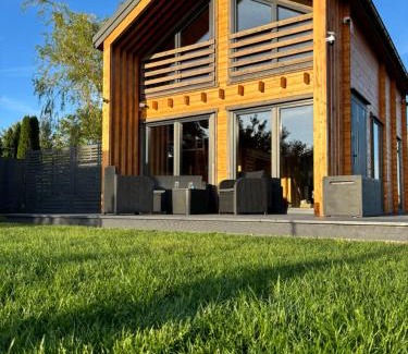 Wrzosowo Casa | Wodne Widoki - domek letniskowy z jacuzzi