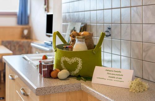 Feldthurns Apartamento | Woehrmannhof Apt Birnblüte