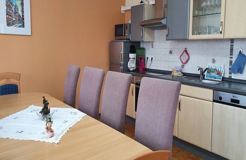 Waßmuthshausen Apartamento | Wohnung mit eigener Terrasse en Homberg