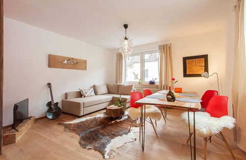 Wurzburg City Centre Apartamento | Wohnen an der Juliuspromenade