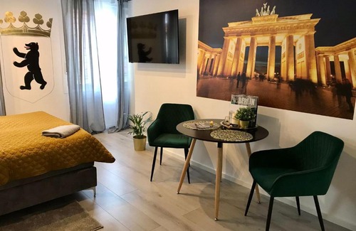 Osnabrueck Apartamento | Wohnen auf Zeit Apartments mit E-Ladesäulen Monteure