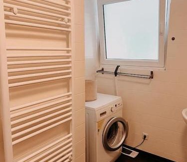 Bedingrade Apartamento | Wohnen im Ländereck Essen Mülheim Oberhausen BS1HL