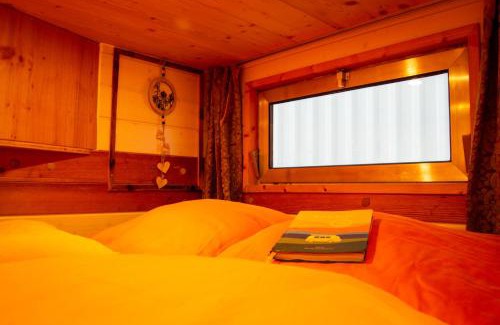 Glarus Apartamento | Wohnen im Truck auf Rädern