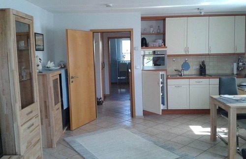 Schonberger Strand Apartamento | Vivir con vista de dique para conocedores