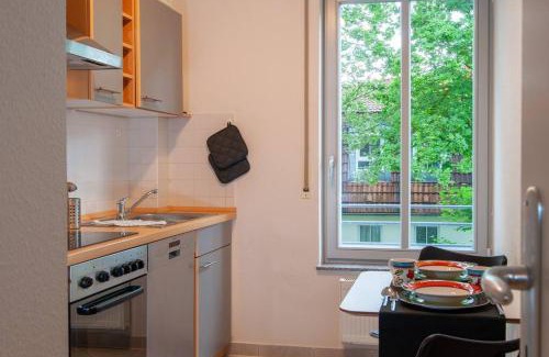 Radeberger Vorstadt Apartamento | Wohnglück mit Balkon im Preußischen Viertel