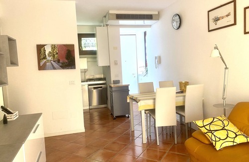 Pai Apartamento | Wohnung 100 Metros vom Gardasee entfernt