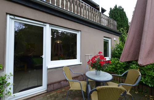 Heringhausen Apartamento | Apartamento en Heringhausen con terraza propia