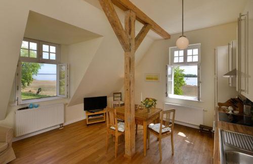 Grubnow Apartamento | Wohnung Im Zweiten Obergeschoss Des Gutshauses
