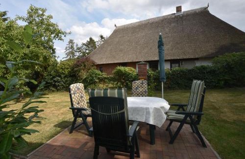 Alt Bukow Apartamento | Wohnung in Alt Bukow mit Garten