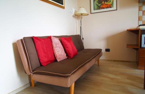 Verduno Apartamento | Wohnung in Verduno mit Garten