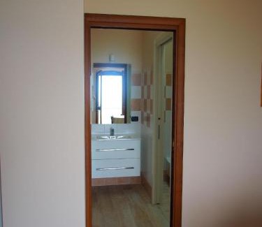 Verduno Apartamento | Wohnung in Verduno mit Garten
