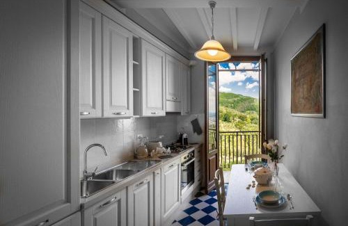 Massa Apartamento | Wohnung La Volata In Massa E Cozzile