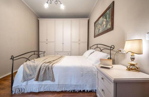 Massa Apartamento | Wohnung La Volata In Massa E Cozzile