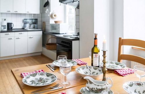 Luehburg Apartamento | Wohnung Lindenblick - Schloss Lühburg