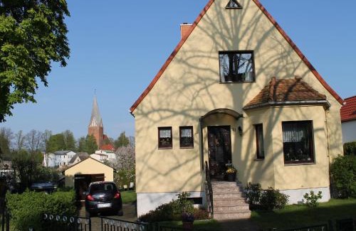 Neubukow Apartamento | Wohnung mit großem Garten an der Ostseeküste, cleaning included
