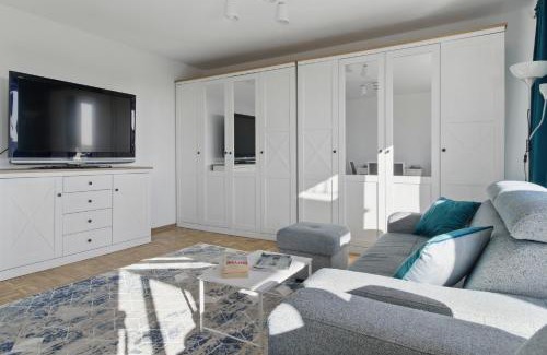 Ursus Apartamento | Wojciechowskiego by Solarento