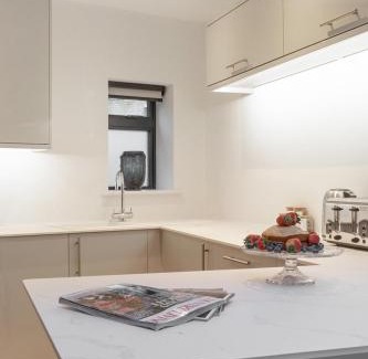 Wokingham Apartamento | Wokingham - 2 Bedroom - Refurbished 1st Floor Flat