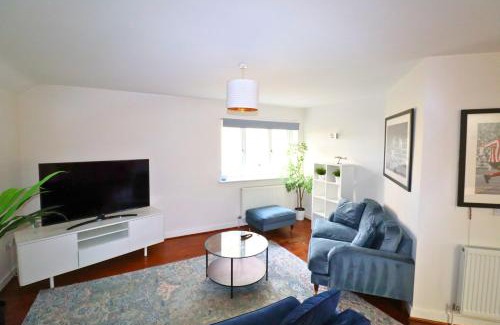 Wokingham Apartamento | Wokingham - Large 2 bedroom Apartment