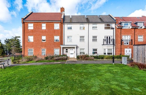 Wokingham Apartamento | Wokingham Stylish Two Bedroom Apartment