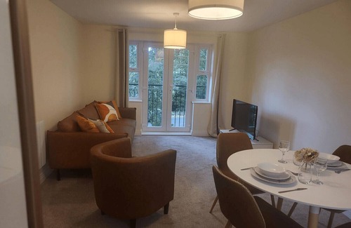 Wokingham Apartamento | Wokingham Stylish Two Bedroom Apartment