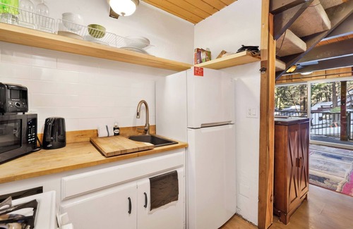 Big Bear Lake Cabina | Wolf CUB Cabin #1946