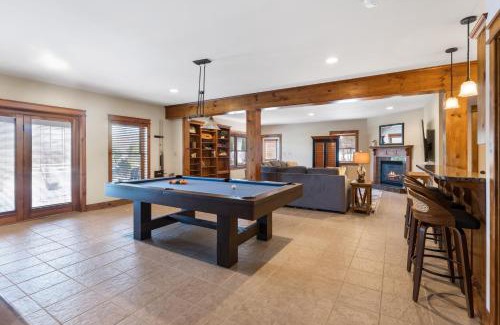 Boone Casa | Wolf Ridge Lodge