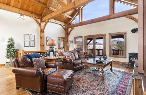 Boone Casa | Wolf Ridge Lodge