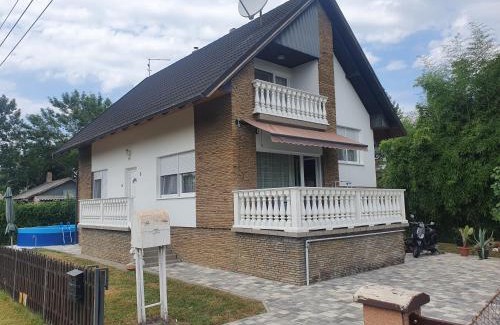Balatonkeresztur Casa | Wolf Vendégház