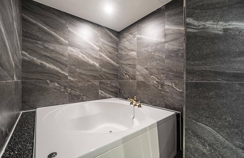 Siheung Hotel | Wolgot Avenue S