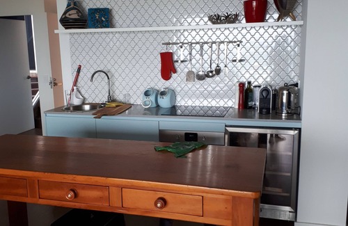 Bulli Tops Casa | Wombarra Beach House with Ocean views Pet friendly Sleeps 8