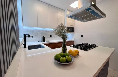 Laranjeiras Apartamento | Wonderful apartment in Rio de Janeiro 15 minutes walk to Christ the Redeemer