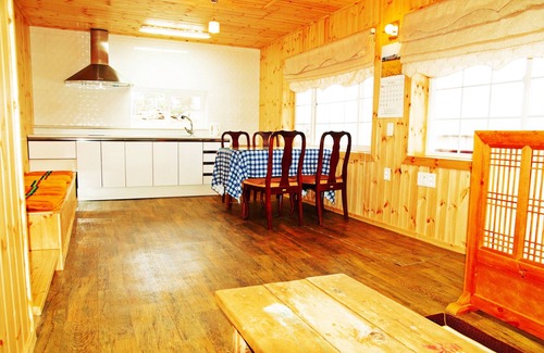 Bongpyeong Casa | "WON" Suite Liun Pine Tree Cabin