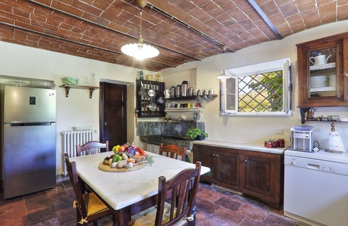 Lucca Villa | Preciosa casa de vacaciones con WIFI, piscina privada, A/C, TV y aparcamiento, cerca de Lucca
