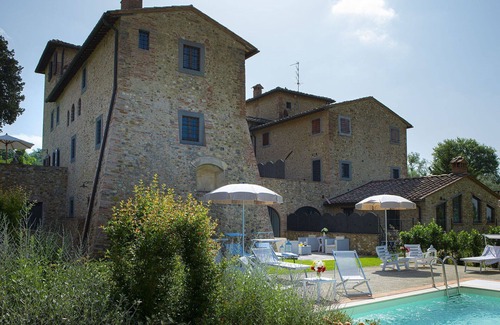 Tavarnelle Val di Pesa Villa | Casa de vacaciones con WIFI, piscina, bañera de hidromasaje, A/C, TV, patio