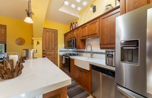 Nopolo Casa | Wonderful 2bedrooms home next to the community pool