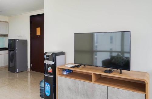 Cikini Apartamento | Wonderful 2BR Menteng Park Apartment with Private Lift