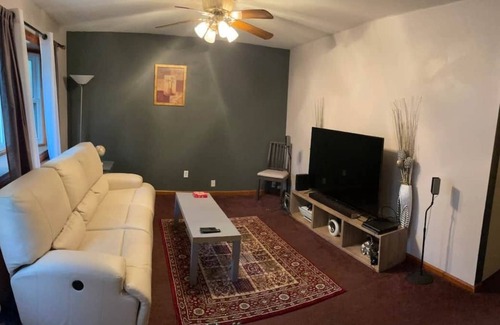 Westland Casa | Wonderful 3 bedroom home close to everything