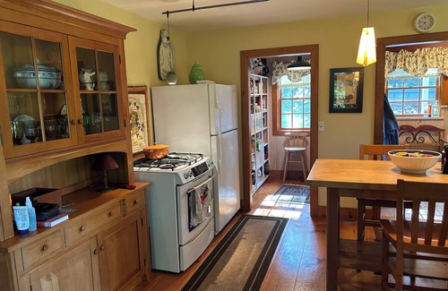 West Dover Casa | Wonderful 3-bedroom house in West Dover, VT close to Mount Snow and Restaurants!