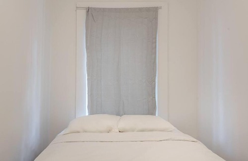 Mile End Apartamento | Wonderful 4BedR in Mile-End with FREE Parking