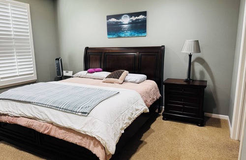 Livermore Casa | Wonderful 5-bedroom house with AC in charming Livermore available