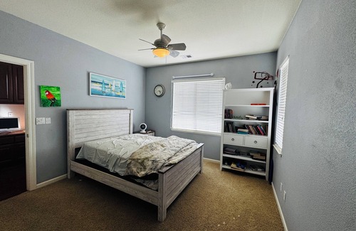 Livermore Casa | Wonderful 5-bedroom house with AC in charming Livermore available
